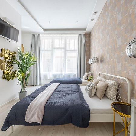 בודפשט Exclusive Private Residence In The Center Of Bp W 4Bedrms, 4 Bathrms מראה חיצוני תמונה