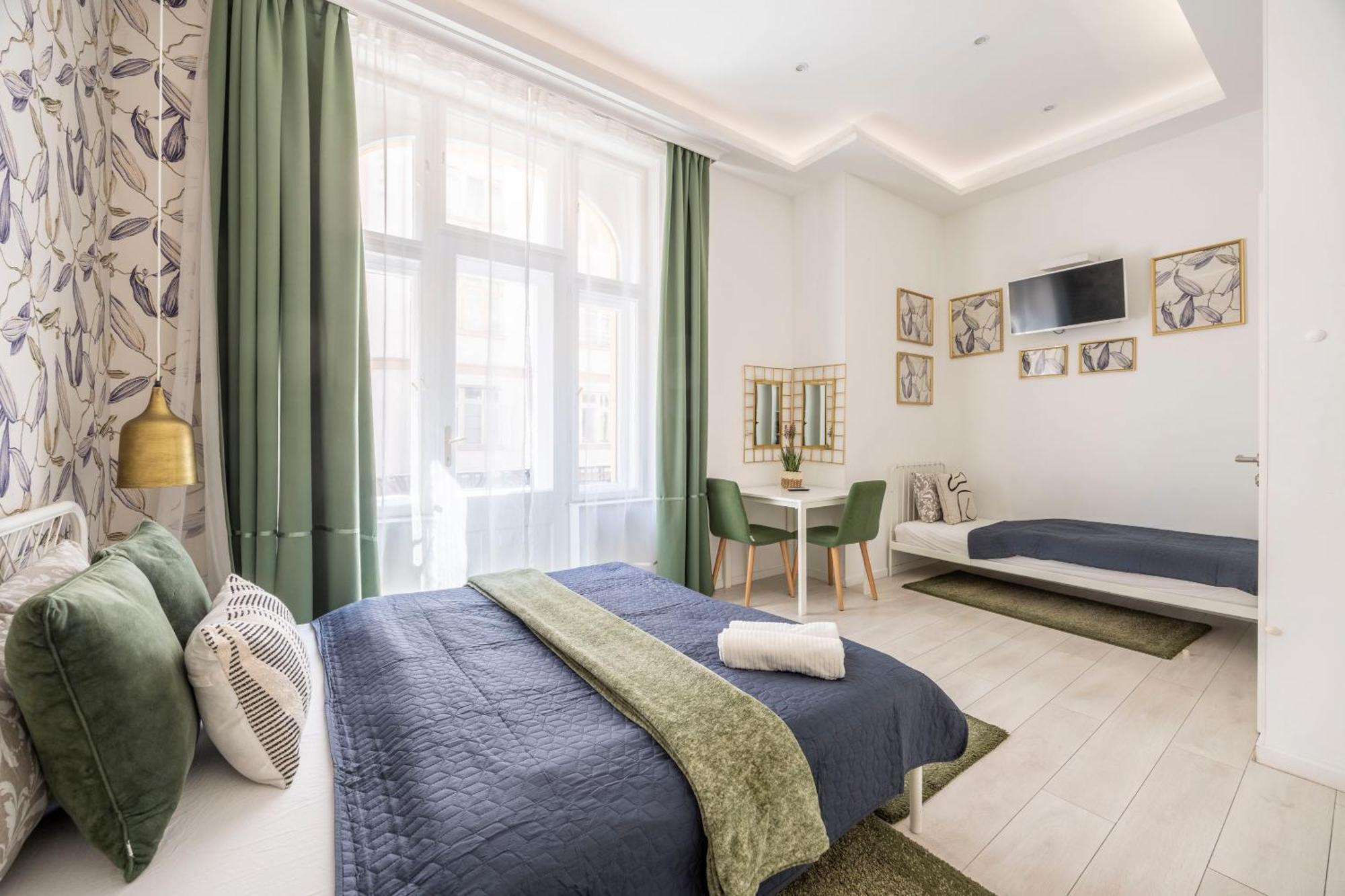 בודפשט Exclusive Private Residence In The Center Of Bp W 4Bedrms, 4 Bathrms מראה חיצוני תמונה